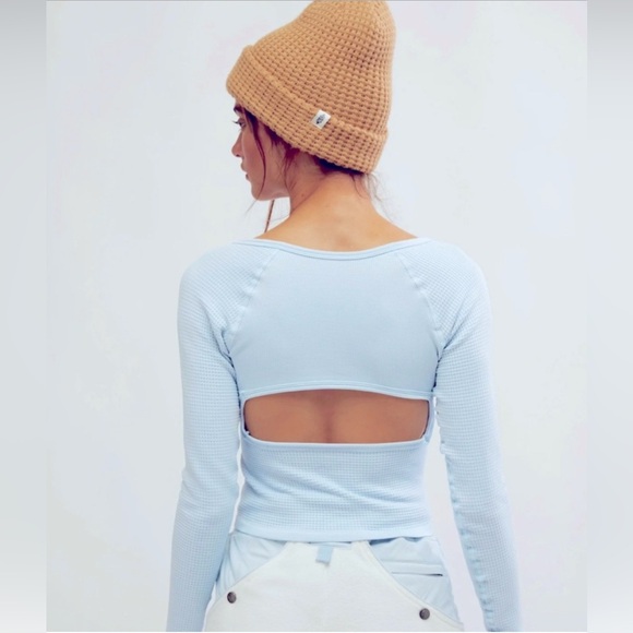 FP Movement by Free People Tops - Free People Movement Bail Out Long Sleeve Layer in Light Blue NWT